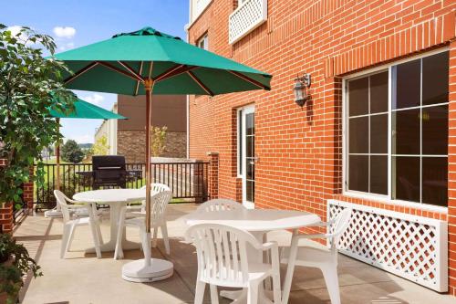 Eksterijer hotela, Country Inn & Suites by Radisson, Conway, AR in Conway (AR) Eksterijer hotela, Country Inn & Suites by Radisson, Conway, AR in Conway (AR)