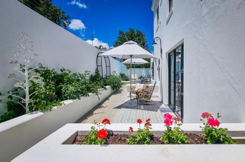 Piscina, Batavia Boutique Hotel in Stellenbosch Piscina, Batavia Boutique Hotel in Stellenbosch