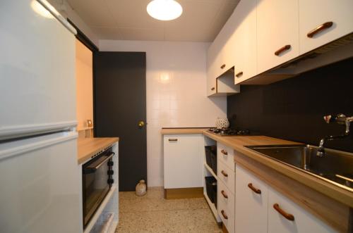 Konyha, Migjorn Munt 1-1 in Els Griells Konyha, Migjorn Munt 1-1 in Els Griells