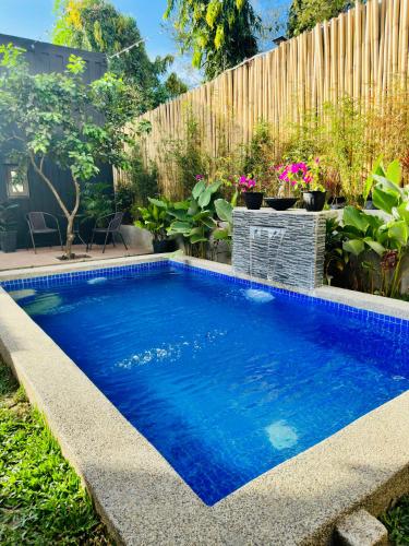 Swimming pool, Likod Bahay Cabin in San Rafael Swimming pool, Likod Bahay Cabin in San Rafael