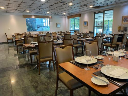 餐廳, 迪亞戈阿馬格阿羅普多酒店 (Hotel Diego de Almagro Aeropuerto) in 伯伊萊海爾庫拉內 餐廳, 迪亞戈阿馬格阿羅普多酒店 (Hotel Diego de Almagro Aeropuerto) in 伯伊萊海爾庫拉內