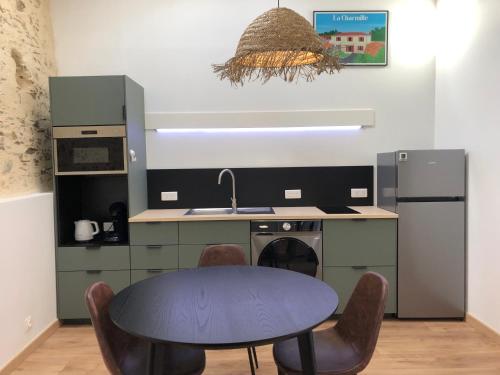 Konyha, La Charmille - Côté Cour (La Charmille - Cote Cour) in Saint-Fulgent Konyha, La Charmille - Côté Cour (La Charmille - Cote Cour) in Saint-Fulgent