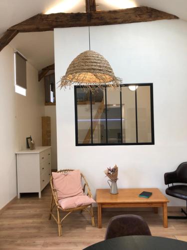 La Charmille - Côté Cour (La Charmille - Cote Cour) in Saint-Fulgent La Charmille - Côté Cour (La Charmille - Cote Cour) in Saint-Fulgent