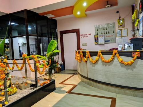 Exterior view, Hotel Varsha Hampi in Kamalapur Exterior view, Hotel Varsha Hampi in Kamalapur