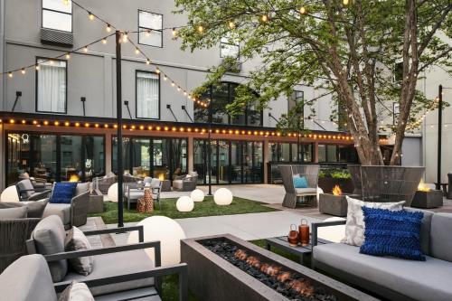 Garden, Voco The Darwin Atlanta Midtown By IHG in Old Fourth Ward Garden, Voco The Darwin Atlanta Midtown By IHG in Old Fourth Ward