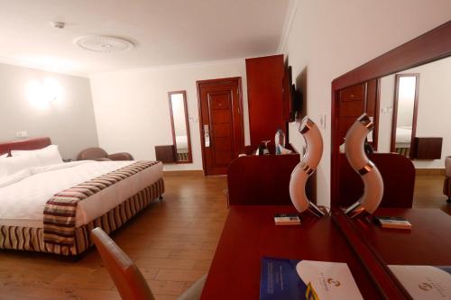 Hotel La Falaise Yaounde in Yaounde Hotel La Falaise Yaounde in Yaounde