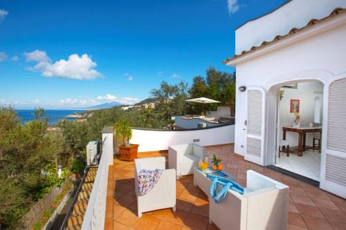 Erkély/terasz, YourHome - Villa Triludonia in Punta Lagno Erkély/terasz, YourHome - Villa Triludonia in Punta Lagno