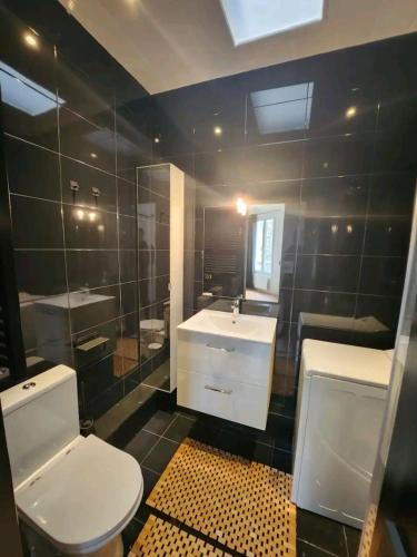 Tres beau 2 pieces a 400m de Paris in Gentilly Tres beau 2 pieces a 400m de Paris in Gentilly