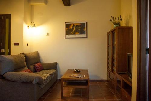 This photo about Apartamentos El Canonigo de Teruel shared on HyHotel.com