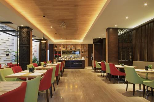Food and beverages, Ohana Hotel Kuta in Kuta Food and beverages, Ohana Hotel Kuta in Kuta