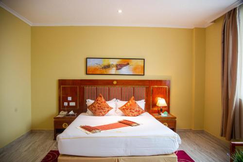 Tiffany Diamond Hotels - Makunganya Street in Dar es Salaam Tiffany Diamond Hotels - Makunganya Street in Dar es Salaam
