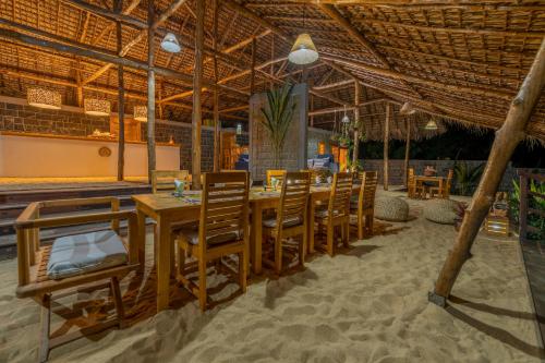 Banquet hall, Komba Cabana in Nosy Ambariovato Banquet hall, Komba Cabana in Nosy Ambariovato