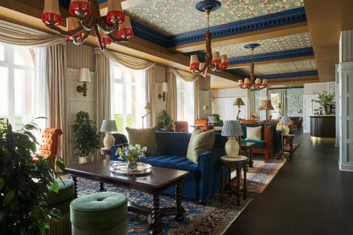 Előcsarnok, Marine Troon in Troon Előcsarnok, Marine Troon in Troon