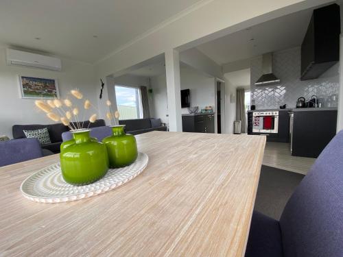 Palvelut, Hook, Wine & Sinker in Foxton Beach Palvelut, Hook, Wine & Sinker in Foxton Beach