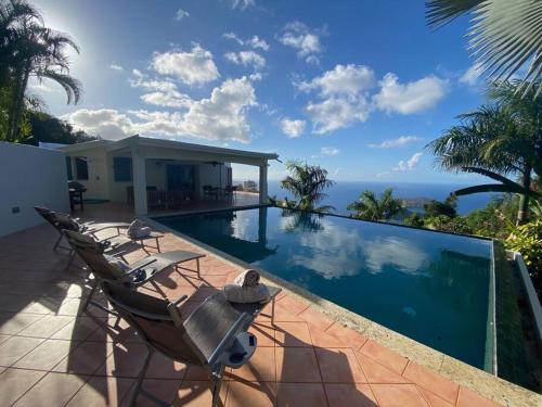 balkong/terrass, Private Oasis with Incredible Views in Charlotte Amalie West balkong/terrass, Private Oasis with Incredible Views in Charlotte Amalie West