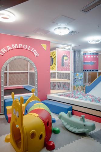 Playground, New Century Grand Hotel Shanghai Songjiang in SongJiang and University Town Playground, New Century Grand Hotel Shanghai Songjiang in SongJiang and University Town