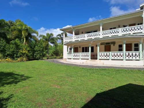 You 4 Ric Apartments in Choiseul You 4 Ric Apartments in Choiseul