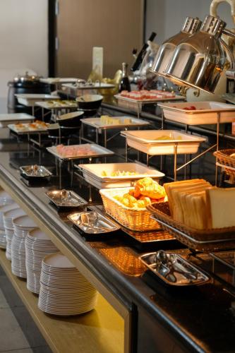 Restaurant, SHANGHAI-DECO Hotel-Free shuttle bus to Pudong Airport and Disneyland in Shanghai Restaurant, SHANGHAI-DECO Hotel-Free shuttle bus to Pudong Airport and Disneyland in Shanghai