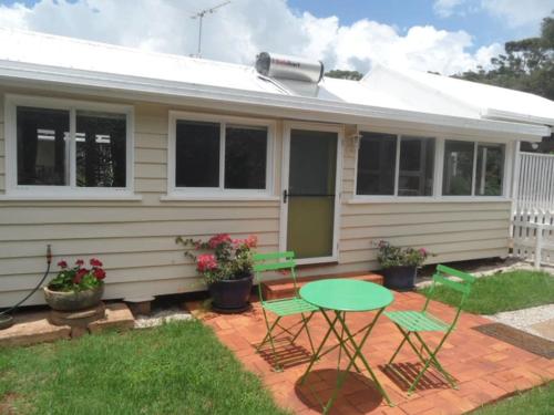 Moonya Avocado Farm Cottage - with early check-in in planinaTamborine Moonya Avocado Farm Cottage - with early check-in in planinaTamborine