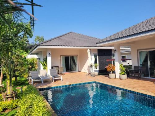 Swiss Resort near Rayong Aquarium Swiss Resort near Rayong Aquarium