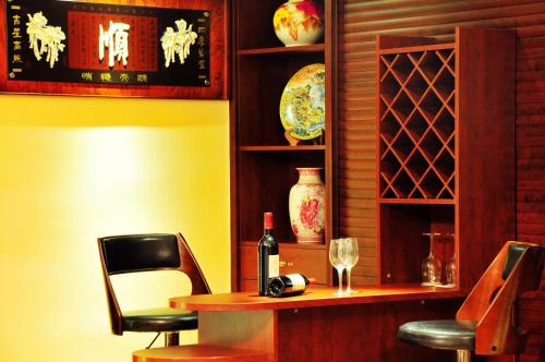 This photo about Harmonious Dunpu Hotel shared on HyHotel.com