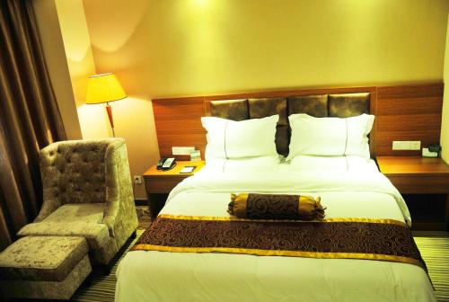 This photo about Harmonious Dunpu Hotel shared on HyHotel.com