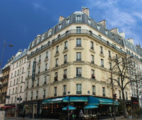 Exterior view, Avia Saphir Montparnasse Hotel in 15th - Tour Eiffel - Porte de Versailles Exterior view, Avia Saphir Montparnasse Hotel in 15th - Tour Eiffel - Porte de Versailles