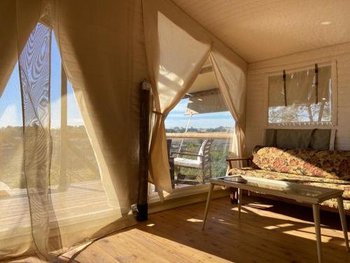 למדבר- חווית גלמפינג במדבר in Hatsavim למדבר- חווית גלמפינג במדבר in Hatsavim