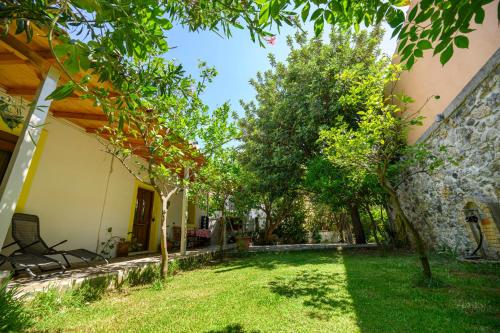 Exterior view, Small Villa Gerani in Euboea Exterior view, Small Villa Gerani in Euboea