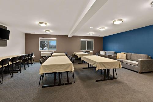 Soba za sastanke / plesna dvorana, Comfort Inn & Suites in Fremont (OH) Soba za sastanke / plesna dvorana, Comfort Inn & Suites in Fremont (OH)