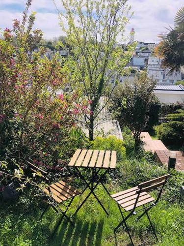 Garden, Charmant gite a Sainte-Adresse, la mer et Le Havre a 5 minutes in Sainte-Adresse Garden, Charmant gite a Sainte-Adresse, la mer et Le Havre a 5 minutes in Sainte-Adresse