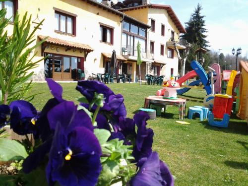 Hotel Apartamentos Els Ocells