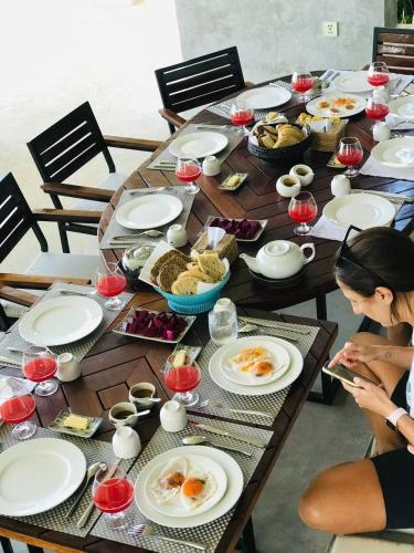 Food and beverages, La Plantation Villa in Koun Satv Food and beverages, La Plantation Villa in Koun Satv