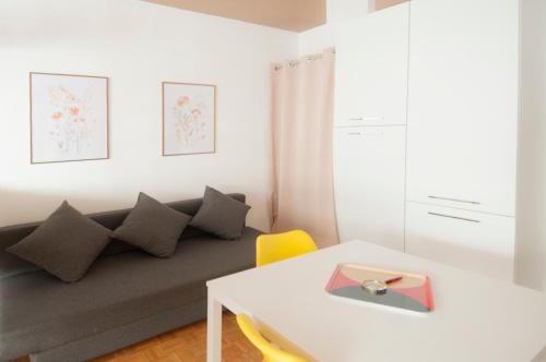 Bologna Easy Explore - AmbrogioHost