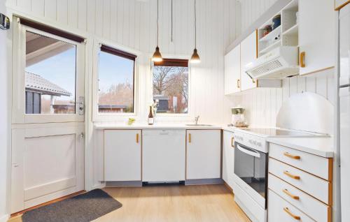 مطبخ, Holiday Home Solbjergvej Sydals Denm in Sydals مطبخ, Holiday Home Solbjergvej Sydals Denm in Sydals