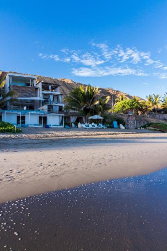 Strand, DCO Suites Lounge & Spa in Mancora Strand, DCO Suites Lounge & Spa in Mancora