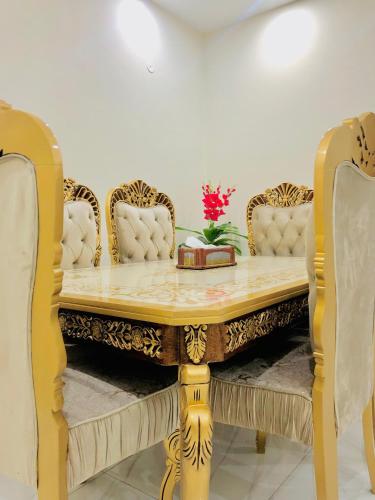 Hotel Grand Pakeeza in لاهور Hotel Grand Pakeeza in لاهور