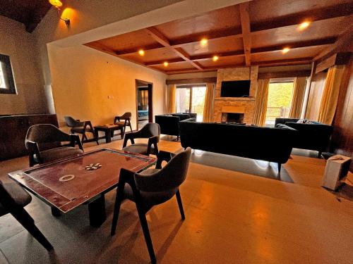 Shared lounge/TV area, Cedar Lodges Resort and Residences Galiyat in Ayubia Shared lounge/TV area, Cedar Lodges Resort and Residences Galiyat in Ayubia