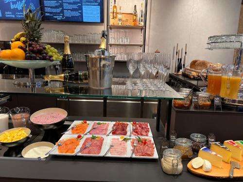 食べ物/飲み物, Hotel Thurgauerhof Self-Check-in in ウェインフェルデン 食べ物/飲み物, Hotel Thurgauerhof Self-Check-in in ウェインフェルデン