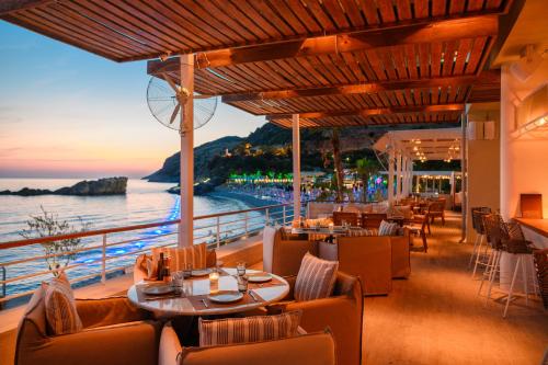 Folie Marine Hotel & Beach Club in Влёра Folie Marine Hotel & Beach Club in Влёра
