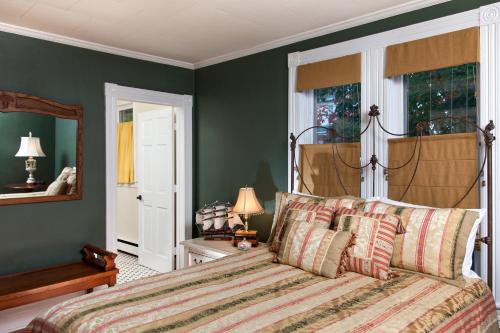 This photo about The Guest House Inn on Courthouse Square shared on HyHotel.com