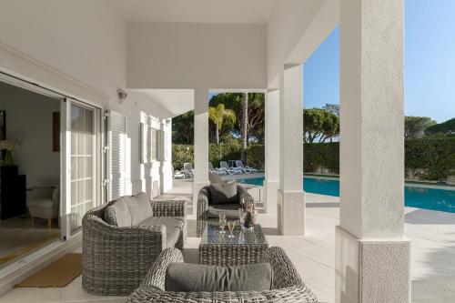 Villa Mirella - Varandas do Lago in อัลมานซิล Villa Mirella - Varandas do Lago in อัลมานซิล