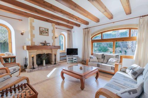 Fasilitas, Villa Lluca in Tarraula Fasilitas, Villa Lluca in Tarraula