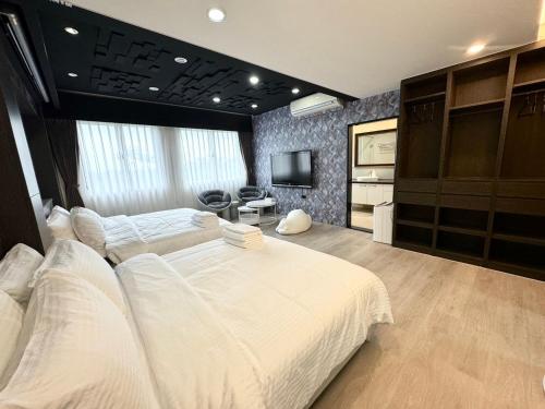 Luodong Park Villa B&B near Luodong Sports Park Luodong Park Villa B&B near Luodong Sports Park