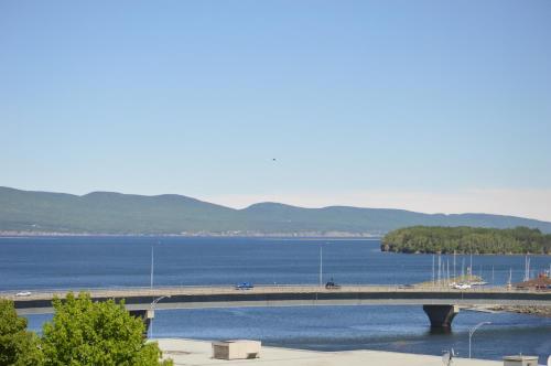 Pogled, Hotel Baker in Gaspe (QC) Pogled, Hotel Baker in Gaspe (QC)