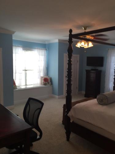 在meiguo.com看到的Huffman House Bed & Breakfast的介绍图片