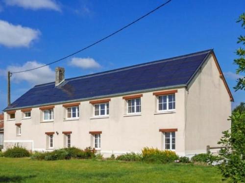 grand gîte à la campagne (grand gite a la campagne) in La Ferte-Frenel grand gîte à la campagne (grand gite a la campagne) in La Ferte-Frenel