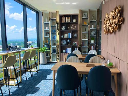 Bar/lounge, Astra Sky River Chiang Mai in Chang Khlan Bar/lounge, Astra Sky River Chiang Mai in Chang Khlan