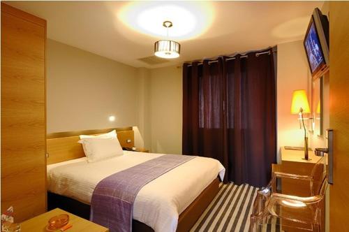 โรงแรมแกแล็กซี ซิตี้ เซนเตอร์ (Galaxy City Center Hotel) in พาทรา โรงแรมแกแล็กซี ซิตี้ เซนเตอร์ (Galaxy City Center Hotel) in พาทรา