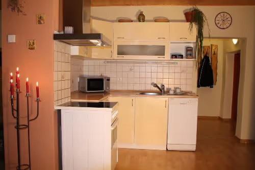 keuken, Jörgs Ferienwohnung Lohmen (Jorgs Ferienwohnung Lohmen) in Lohmen keuken, Jörgs Ferienwohnung Lohmen (Jorgs Ferienwohnung Lohmen) in Lohmen